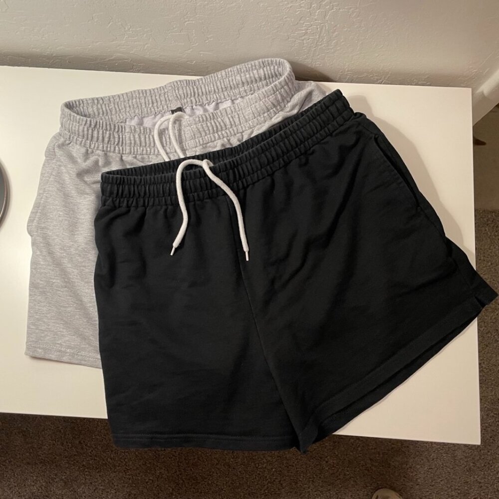 Draw string sweat shorts with pockets - M - 2 pair